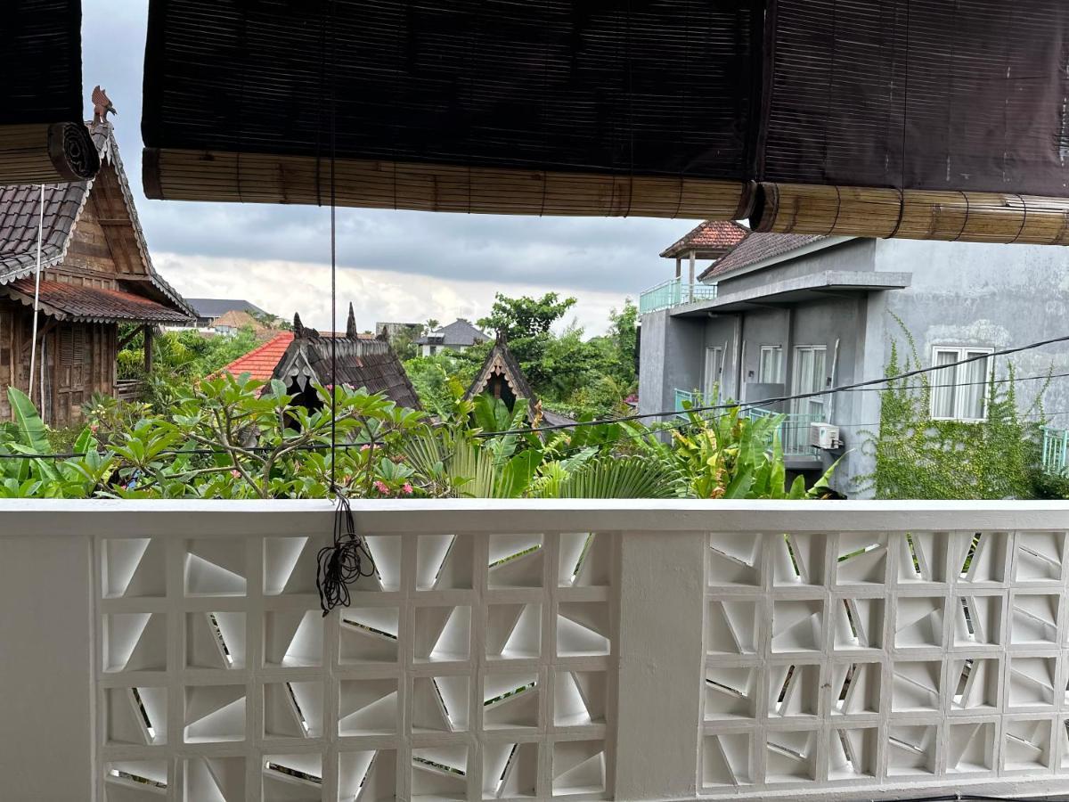 Koming Guest House Canggu Exterior foto