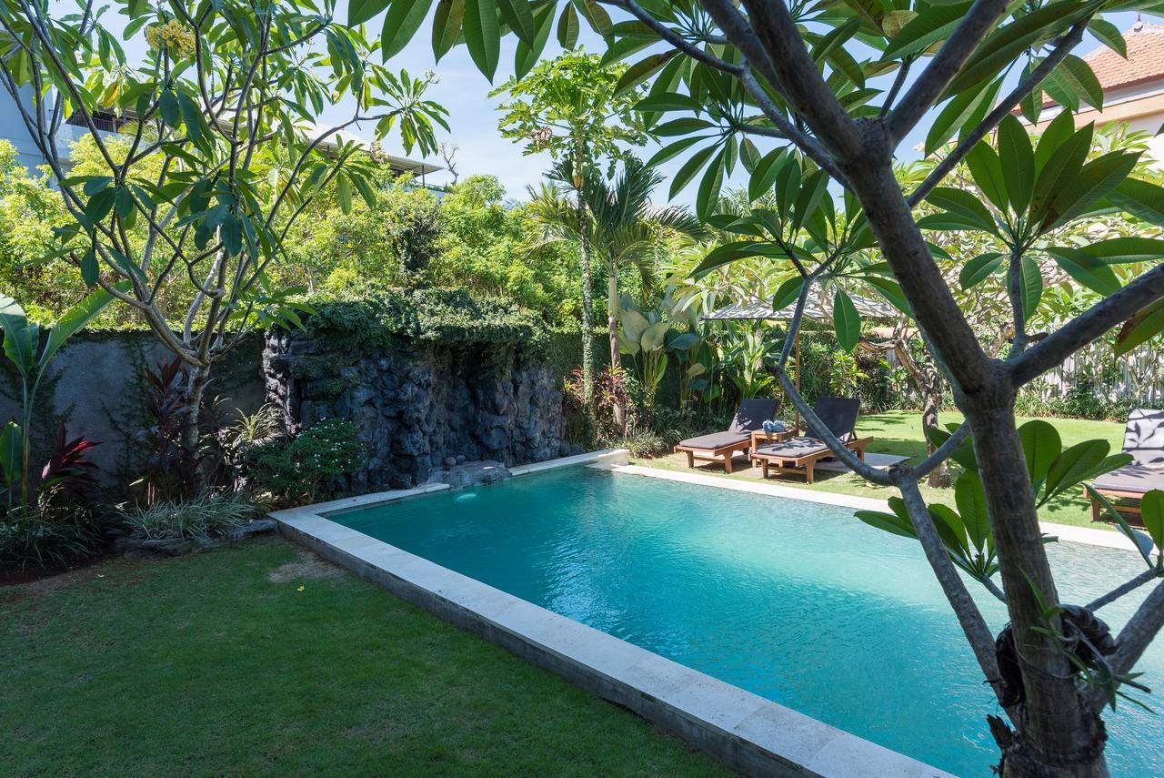 Koming Guest House Canggu Exterior foto